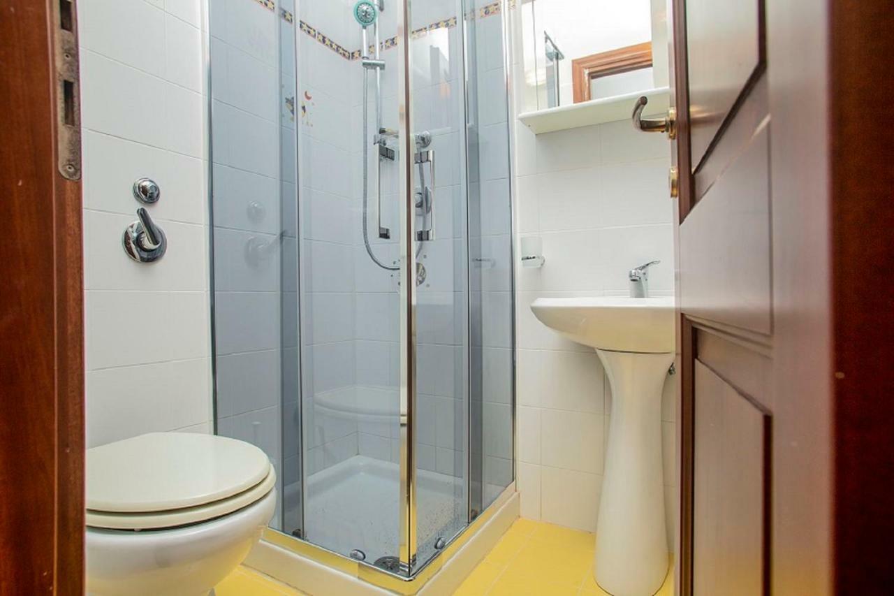 Bilocale Via Umbria Daire Santa Teresa Gallura Dış mekan fotoğraf